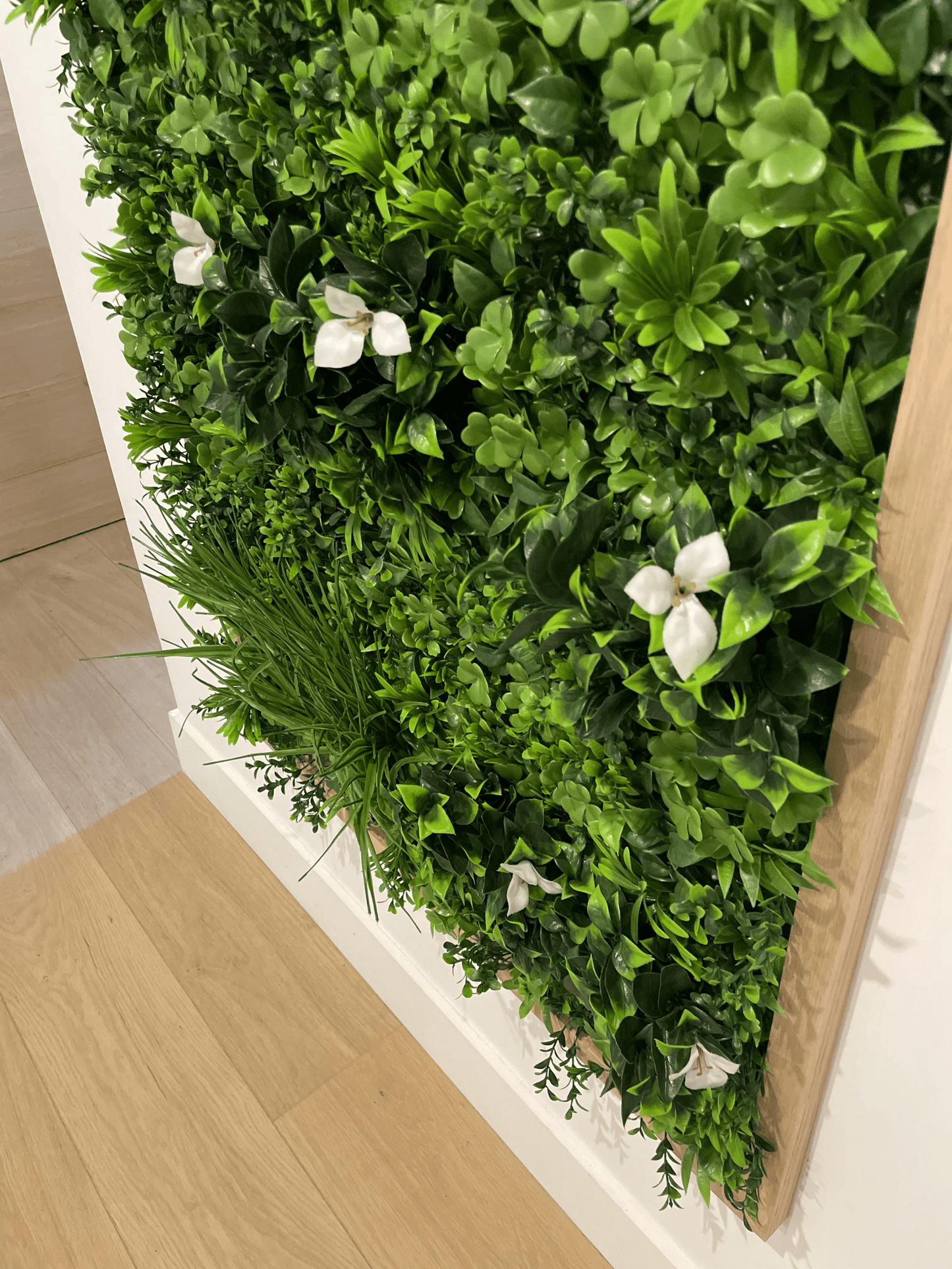 Liseron Blanc - mur végétal artificiel - Green Upp