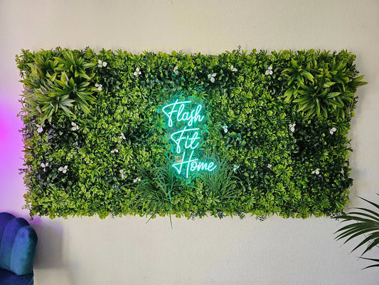 Mur végétal & néon : le combo déco qui fait sensation - Green Upp